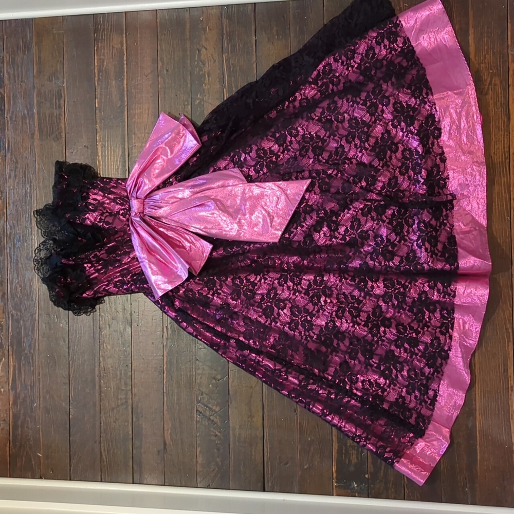 Vintage 1970s/80s Pink Lame and Black Lace Dramatic and Fun Strapless Gown ILGWU